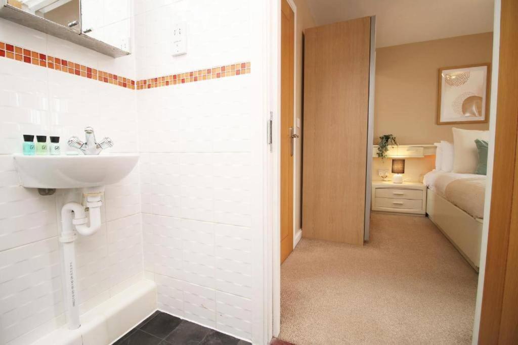 The Observatory By Mia Living 2 Bedroom Apartment Overlooking Swansea Beach With Free Parking Kültér fotó