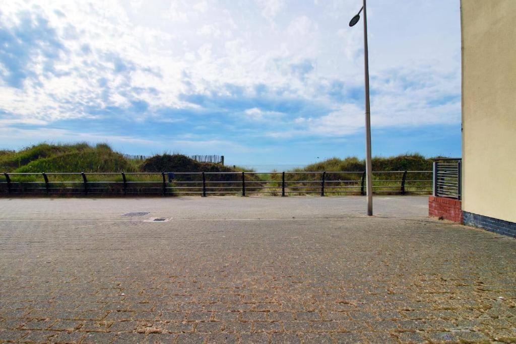 The Observatory By Mia Living 2 Bedroom Apartment Overlooking Swansea Beach With Free Parking Kültér fotó