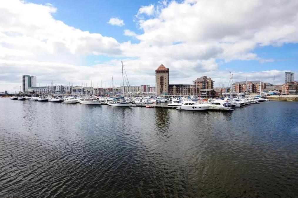 The Observatory By Mia Living 2 Bedroom Apartment Overlooking Swansea Beach With Free Parking Kültér fotó