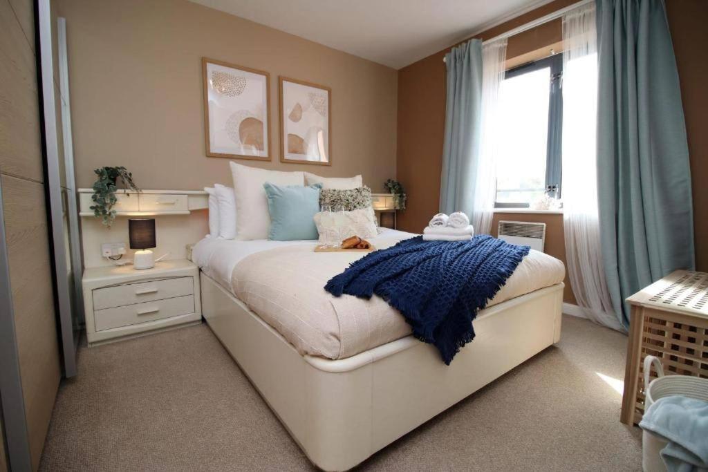 The Observatory By Mia Living 2 Bedroom Apartment Overlooking Swansea Beach With Free Parking Kültér fotó